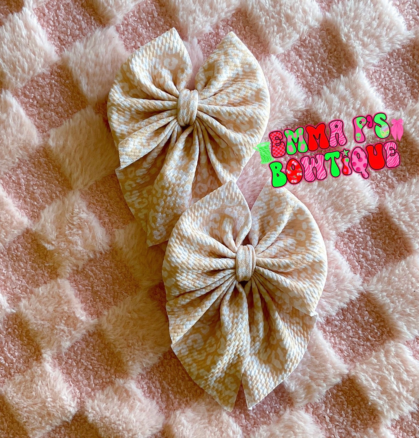 Tan Cheetah - Piggies & Single Bows