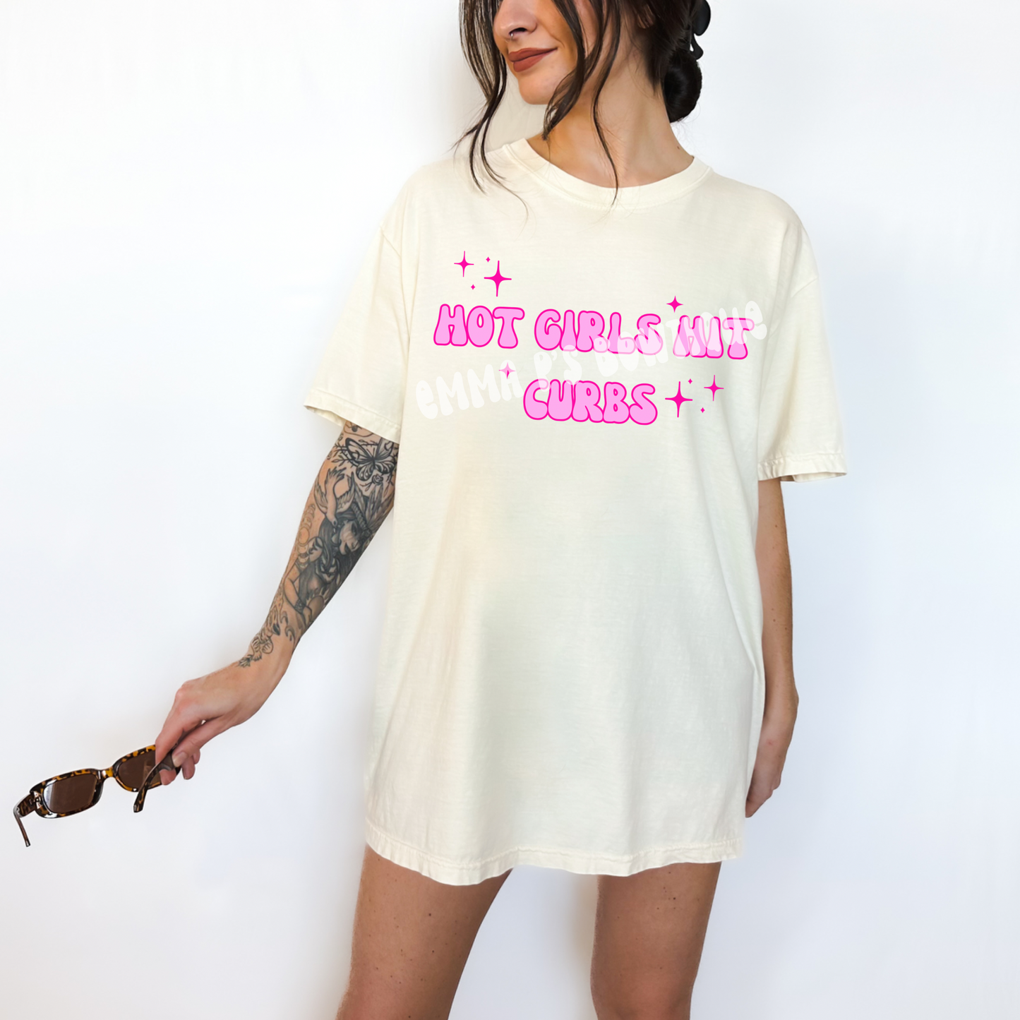 Hot girls hit curbs Tee